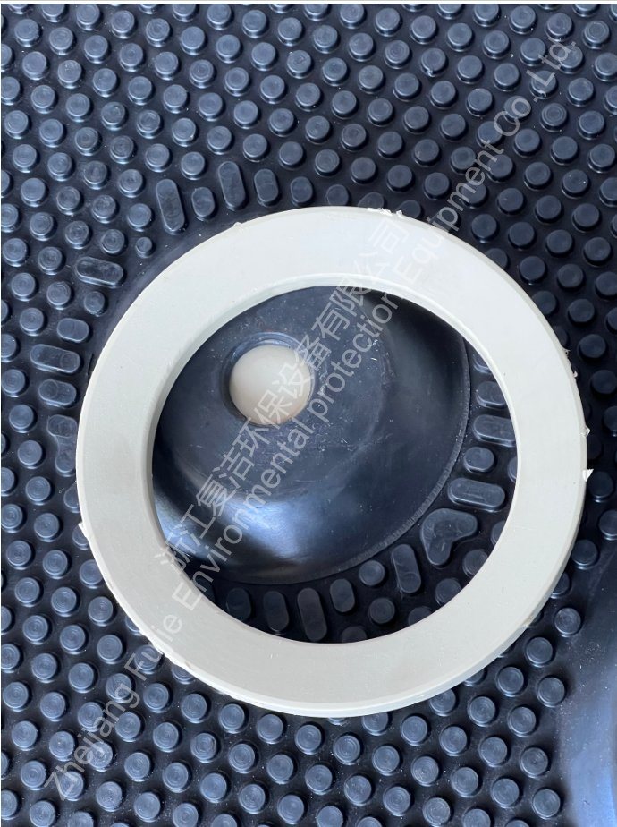 Bottom Center Feed Rubber Type Membrane Plate 